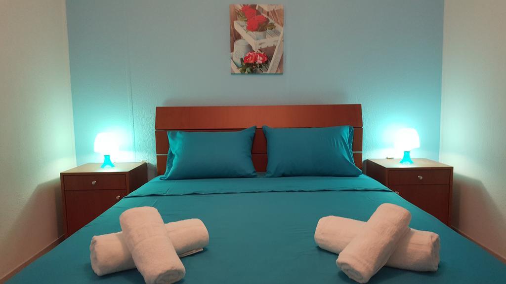 B&D 1 Apartment Zola Ngoại thất bức ảnh